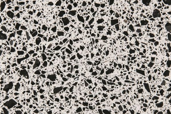 kvartsist töötasapind Technistone Taurus Terrazzo White, Polished-Matt